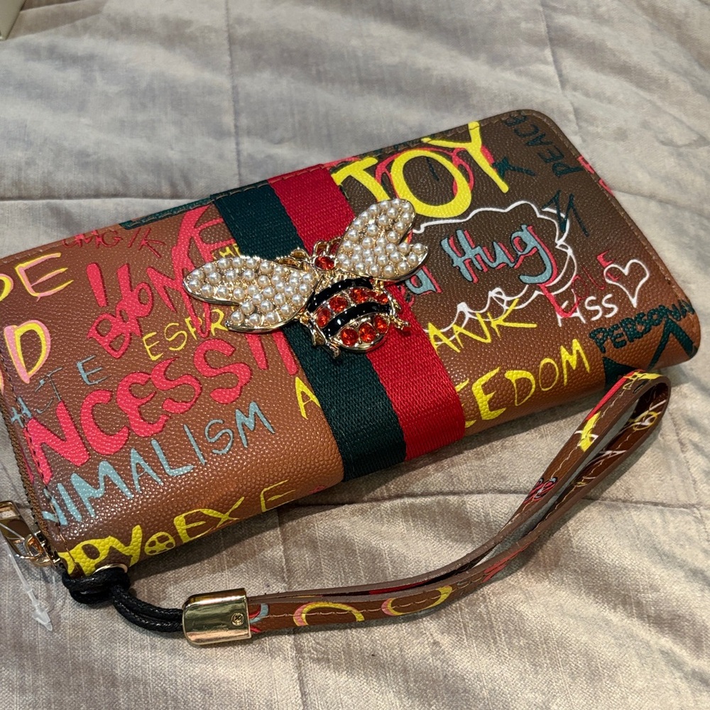 Colorful Graffiti Clutch Pearl and Rhinestone Bee Accent Wristlet Wallet NWTS